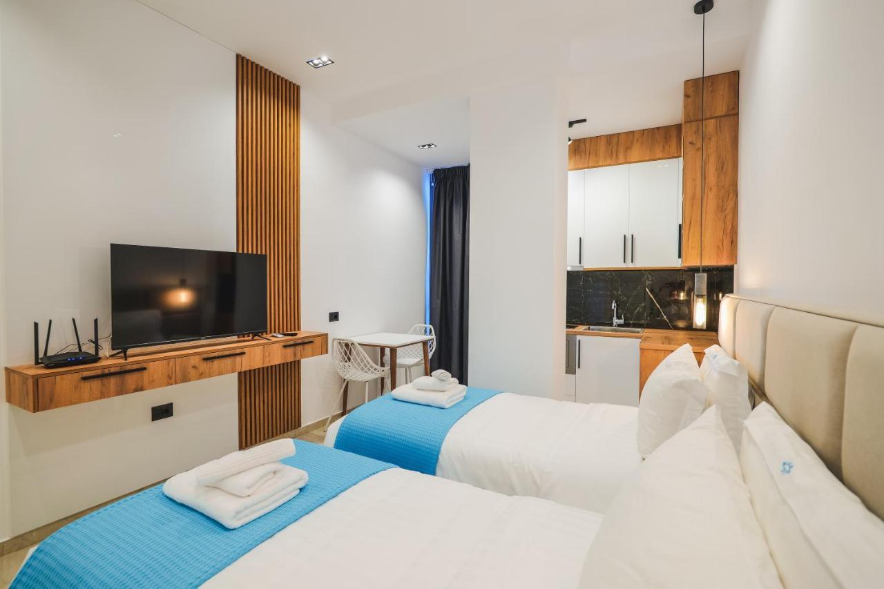 Jad Rooms Sarandë Exteriör bild
