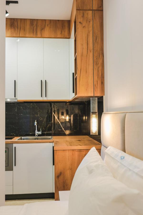 Jad Rooms Sarandë Exteriör bild