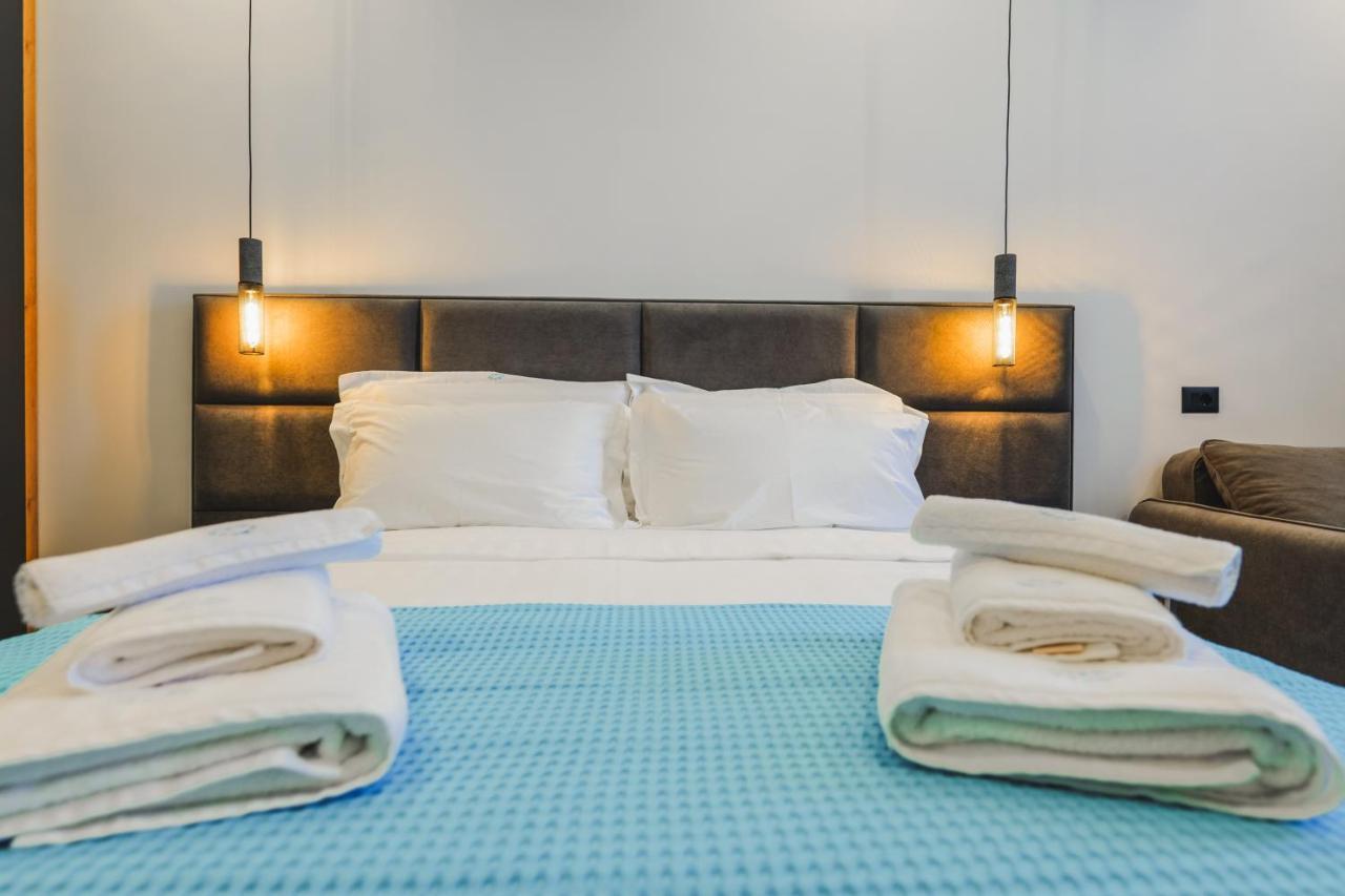 Jad Rooms Sarandë Exteriör bild